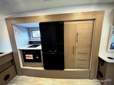 2026 Grand Design Serenova - Photo 8