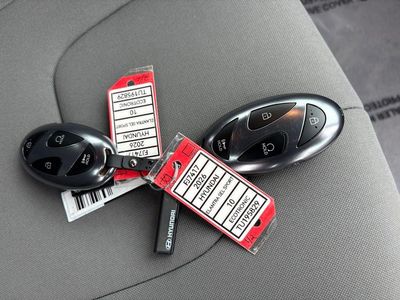 2026 Hyundai Elantra — photo 41 view