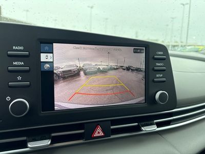 2026 Hyundai Elantra — photo 13 view