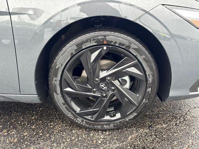 2026 Hyundai Elantra — photo 25 view