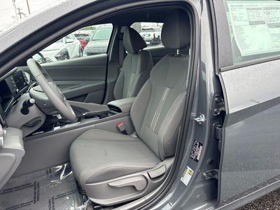 2026 Hyundai Elantra — photo 29 view