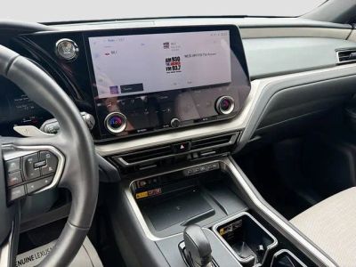 2025 Lexus TX — photo 30 view