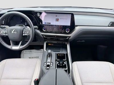 2025 Lexus TX — photo 20 view