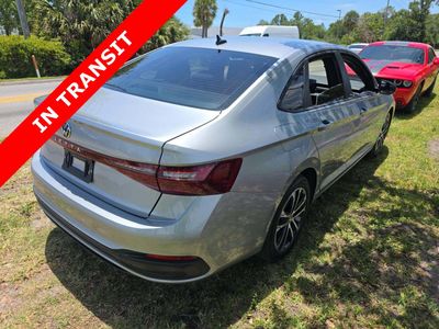 2025 Volkswagen Jetta - Photo 5