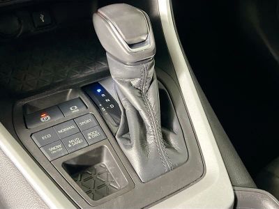 2022 Toyota RAV4 — photo 21 view