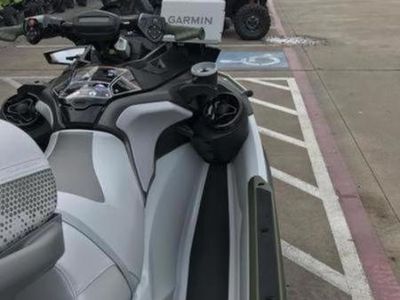 2025 Sea-Doo FishPro Apex 300 - Photo 12