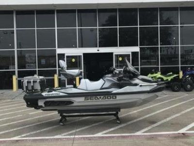2025 Sea-Doo FishPro Apex 300 - Photo 4