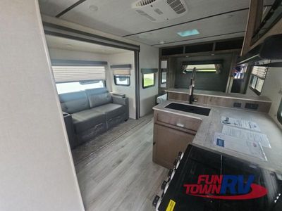 2022 Forest River RV Surveyor Legend - Photo 5