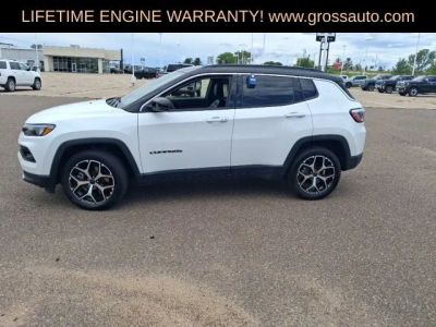 2025 Jeep Compass — detail view