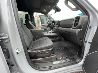 2024 Chevrolet Silverado 2500HD — photo 15 view