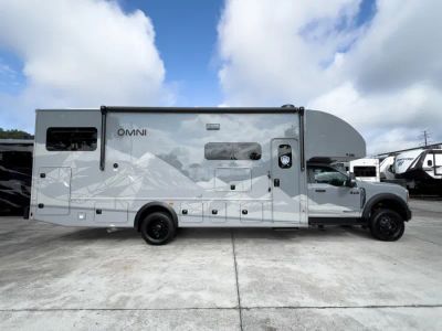 2027 Thor Motor Coach OMNI TRAIL — photo 23 view