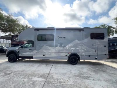 2027 Thor Motor Coach OMNI TRAIL — photo 21 view