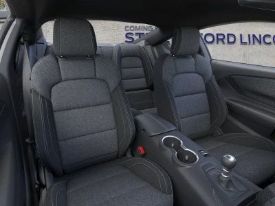 2026 Ford Mustang - Photo 10