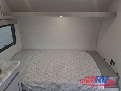 2026 Coachmen RV Clipper 3K Series - Photo 17