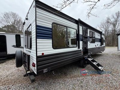 2025 Forest River RV Cherokee Grey Wolf - Photo 6