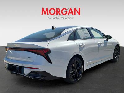 2026 Kia K5 — photo 8 view