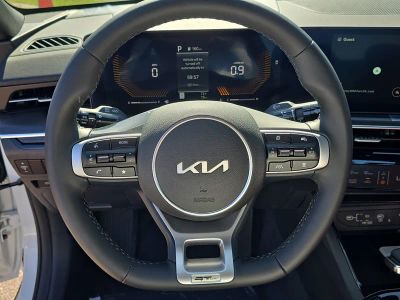 2026 Kia K5 — photo 28 view