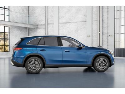 2026 Mercedes-Benz GLC — photo 17 view