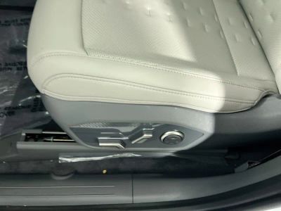 2026 Kia EV9 — photo 13 view