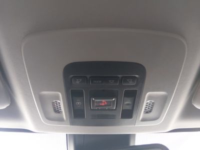 2023 Toyota Camry - Photo 18