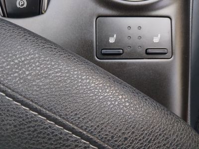 2023 Toyota Camry - Photo 17