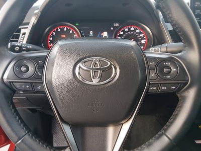 2023 Toyota Camry - Photo 12