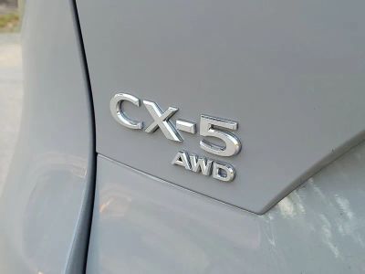2026 Mazda CX-5 — photo 8 view