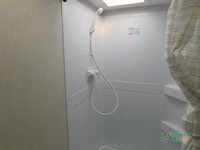 2025 Venture RV Sienna - Photo 50