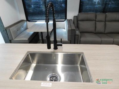 2025 Venture RV Sienna - Photo 34