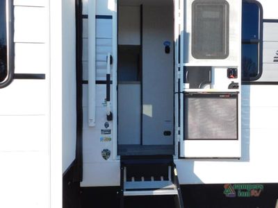 2025 Venture RV Sienna - Photo 11