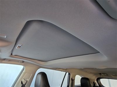 2022 Toyota Highlander Hybrid — photo 8 view