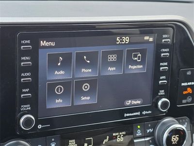 2022 Toyota Highlander Hybrid — photo 18 view