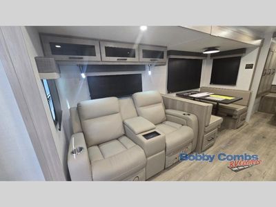 2026 Forest River RV Rockwood Ultra Lite - Photo 10