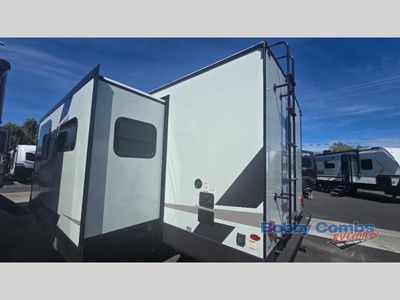 2026 Forest River RV Rockwood Ultra Lite - Photo 5
