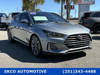 2020 Hyundai Veloster - Photo 2