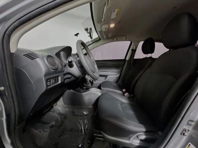 2019 Mitsubishi Mirage G4 — photo 12 view