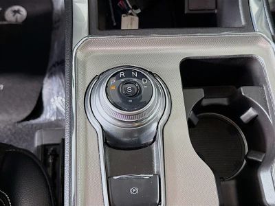 2023 Ford Edge — photo 16 view