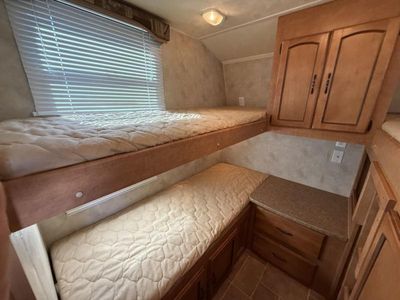 2011 Palomino Puma - Photo 26