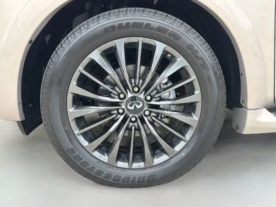 2023 INFINITI QX80 — photo 46 view