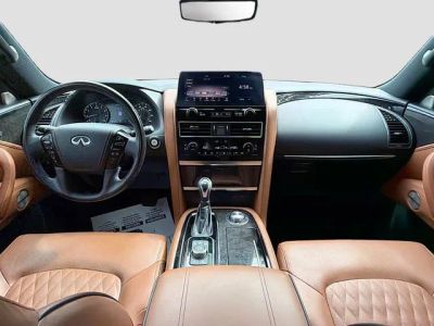 2023 INFINITI QX80 — photo 17 view