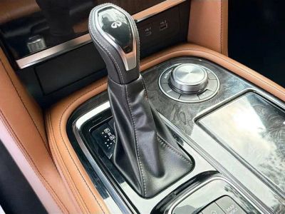 2023 INFINITI QX80 — photo 32 view