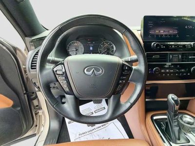 2023 INFINITI QX80 — photo 43 view