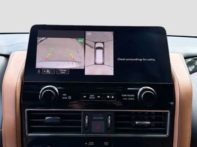 2023 INFINITI QX80 — photo 37 view