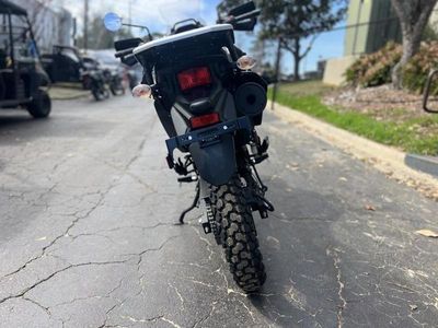 2025 Kawasaki KLR650 Pearl Crystal White/Metallic Carbon Gray ABS - Photo 7