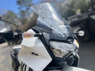 2025 Kawasaki KLR650 Pearl Crystal White/Metallic Carbon Gray ABS - Photo 10