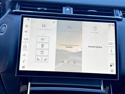 2026 Land Rover Range Rover Velar — photo 34 view