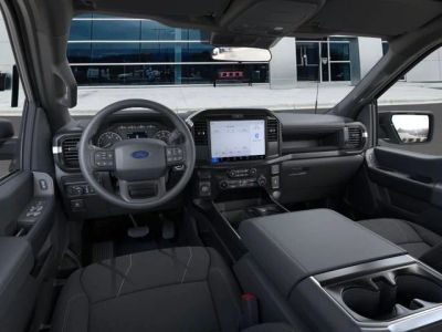2026 Ford F-150 — photo 9 view
