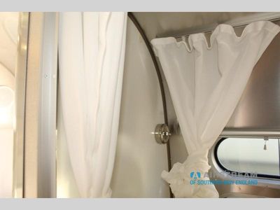 2026 Airstream Caravel - Photo 32