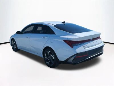 2026 Hyundai ELANTRA HYBRID — photo 7 view