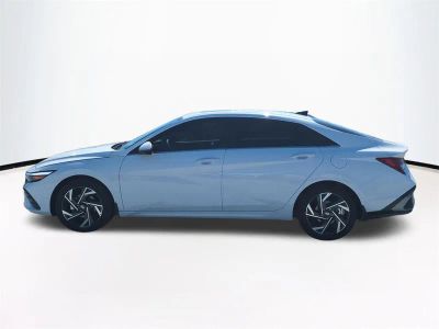 2026 Hyundai ELANTRA HYBRID — photo 8 view